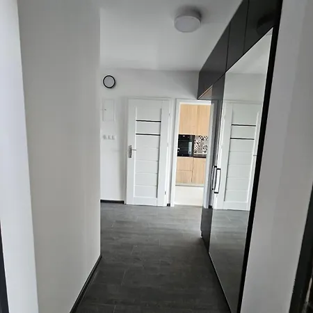 アパート Marcello Teczowe 8b 8